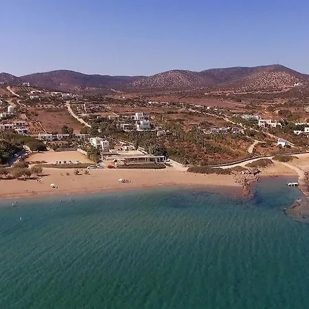 Christina-soros Beach, Villa
