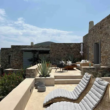 Christina-soros Beach, Villa Andiparos
