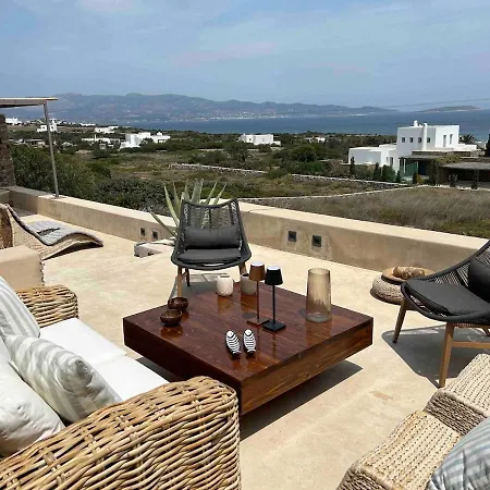 Christina-soros Beach, Villa
