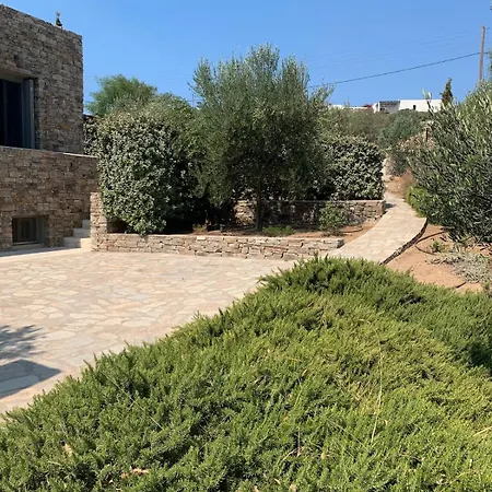 Christina-soros Beach, Villa Andiparos