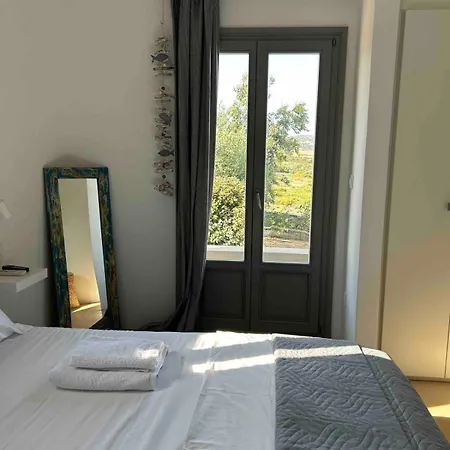 Christina-soros Beach, Villa *