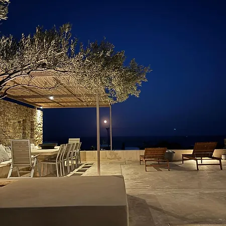 Villa Christina-soros Beach, *